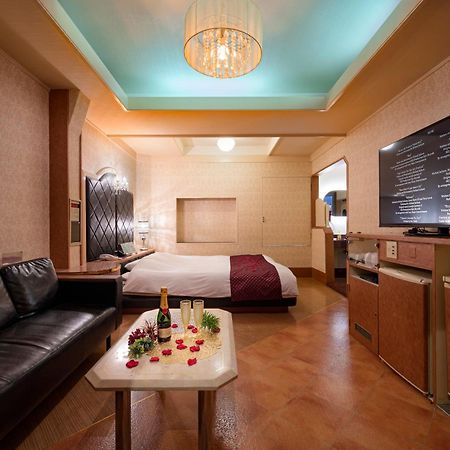 Hotel Mobilia (Adults Only) Tsurugashima Zewnętrze zdjęcie