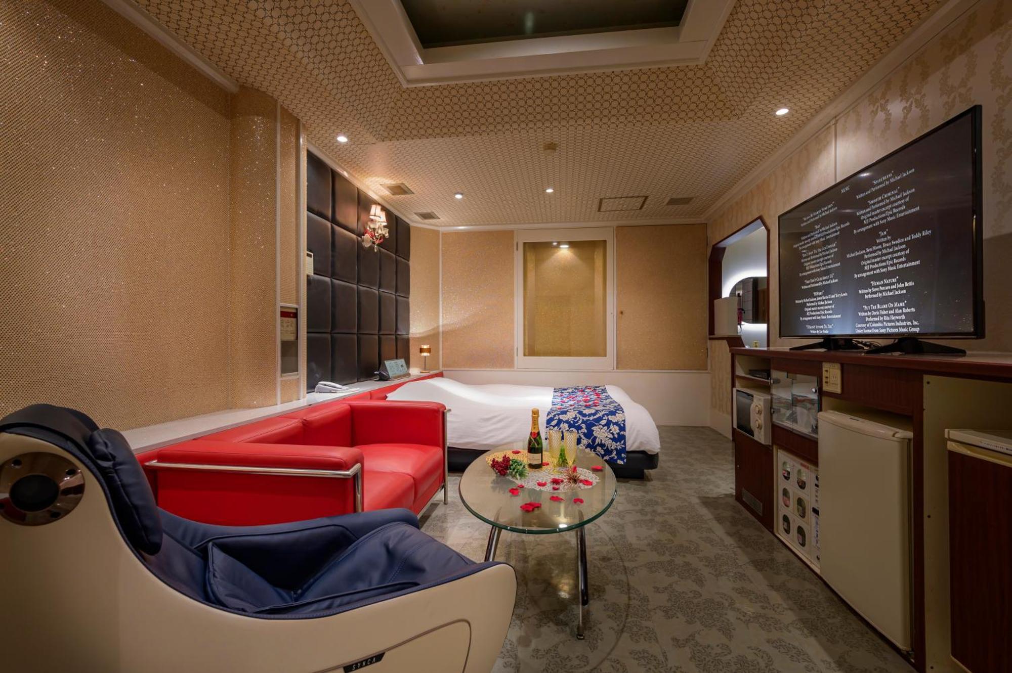 Hotel Mobilia (Adults Only) Tsurugashima Zewnętrze zdjęcie